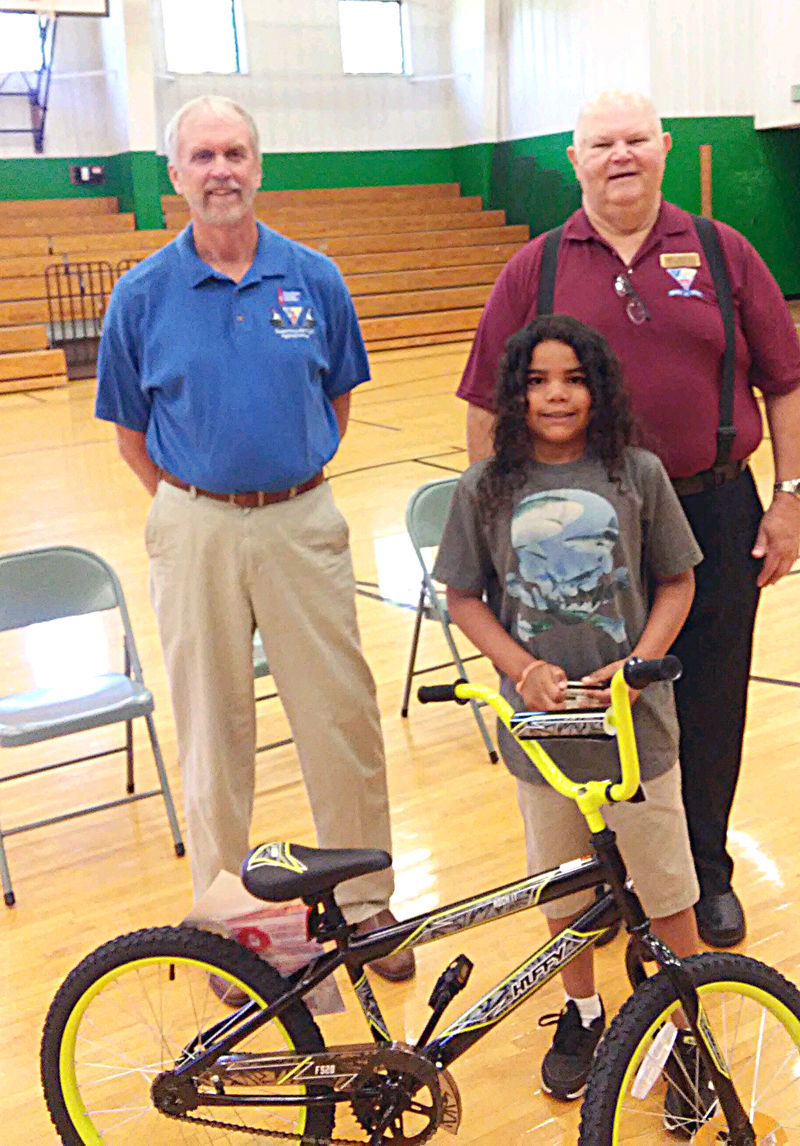 Lincoln bike winer